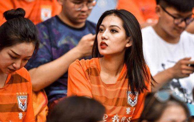 我的儿子的女人
